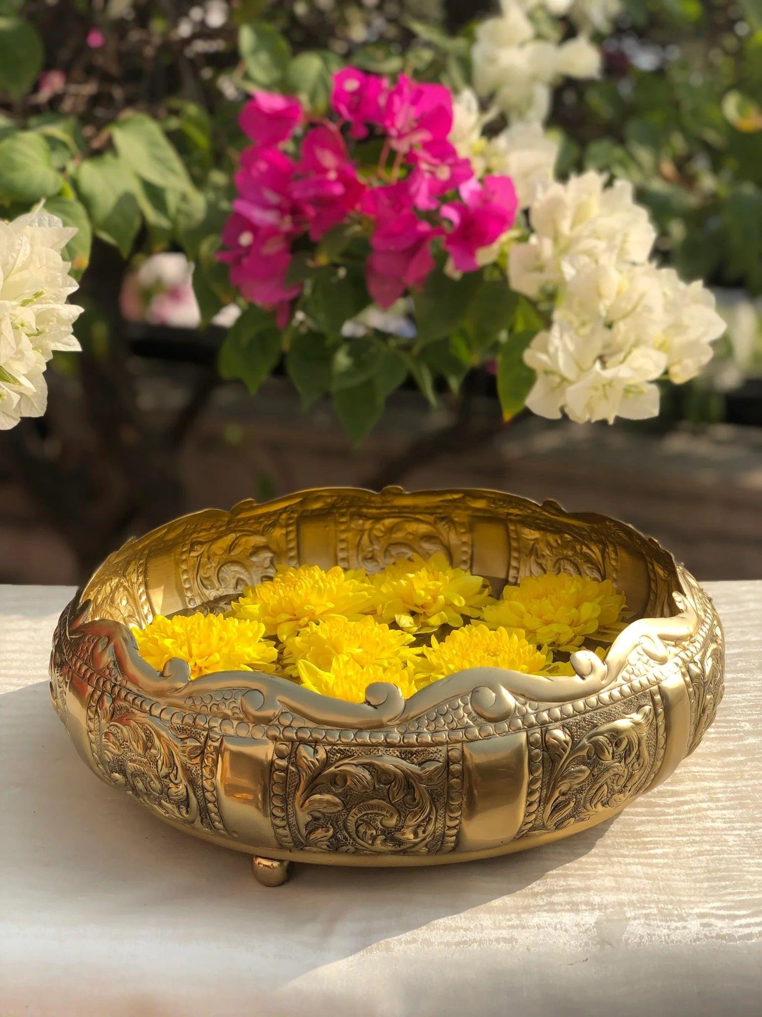 Brass Flower Urli – Handcrafted Decorative Bowl for Home and Festive Decor