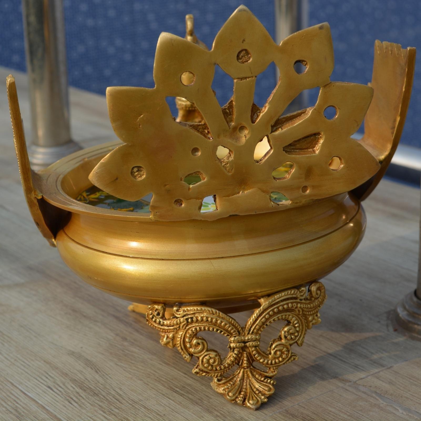 Hand Carved Brass Peacock Urli Pot – Festive Decorative Centerpiece for Home