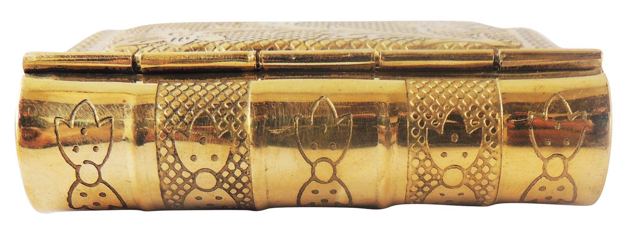 Brass Pan Dan – Handcrafted Traditional Betel Leaf Box for Home and Gifting