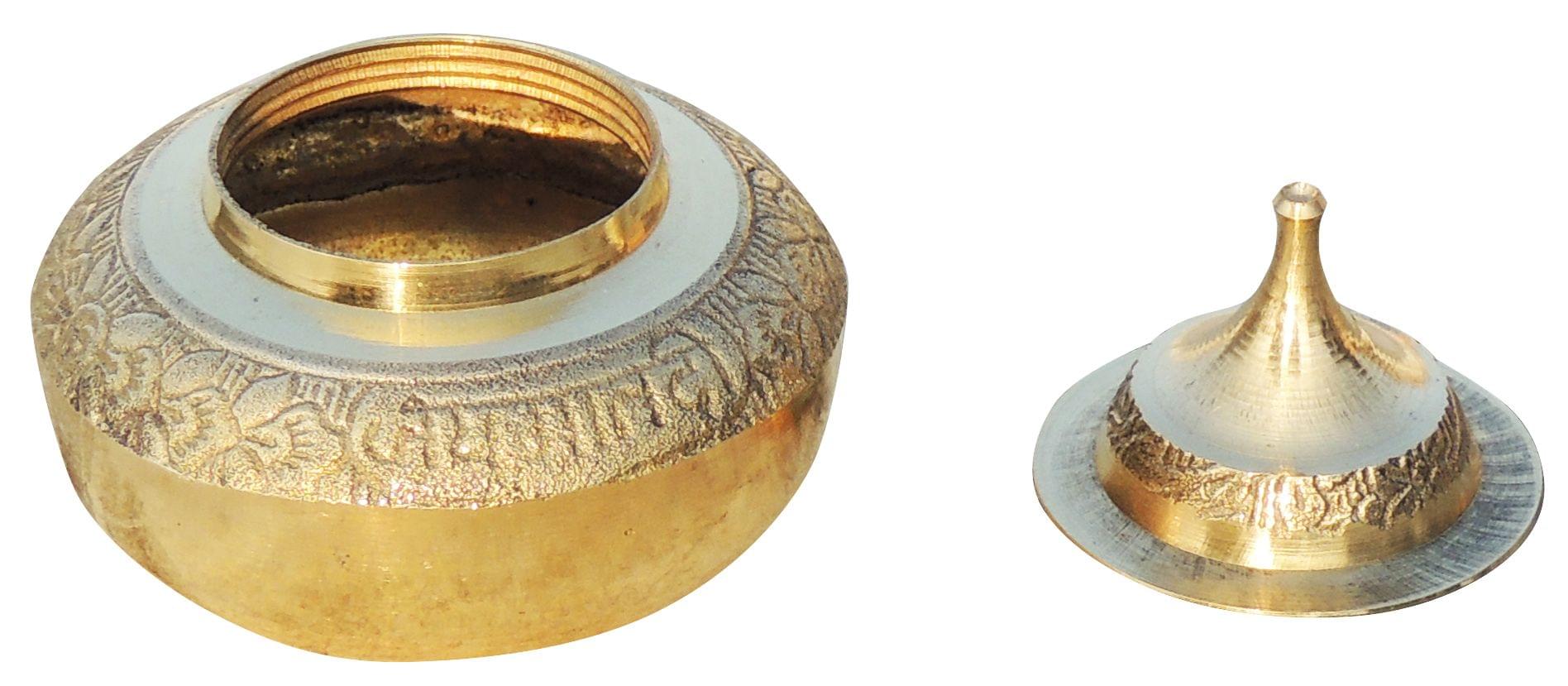 Brass Sindoor Dani – Handcrafted Traditional Dabbi with Antique Brass Finish